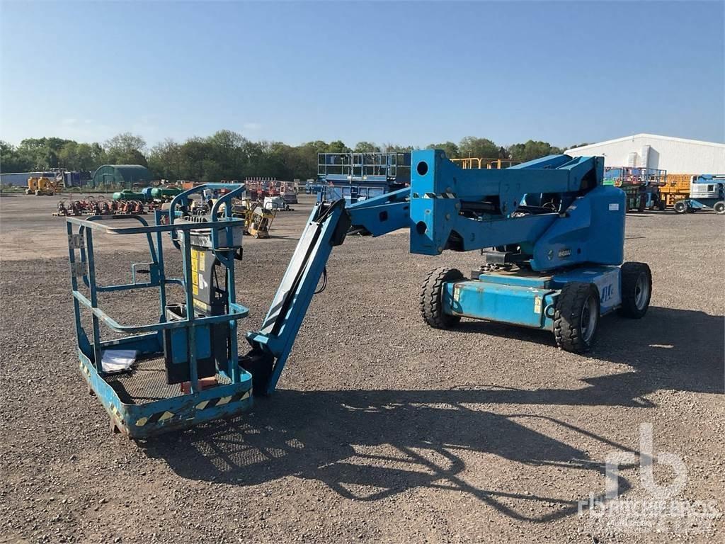 JLG M450AJ Колінчаті підйомники