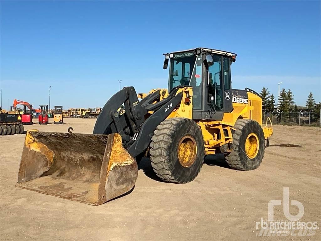 John Deere 544K Фронтальні навантажувачі