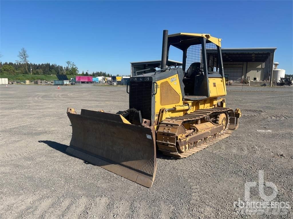John Deere 650J Гусеничні бульдозери
