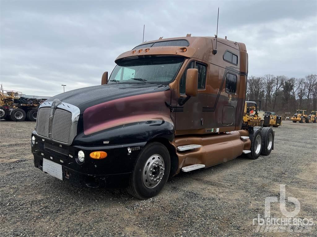 Kenworth T2000 Тягачі