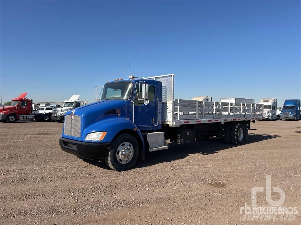 Kenworth T300 Вантажівки-платформи/бокове розвантаження