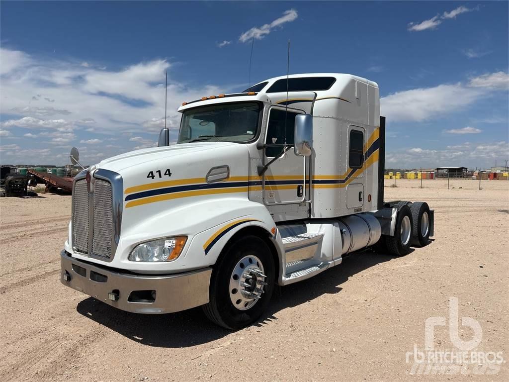 Kenworth T660 Тягачі