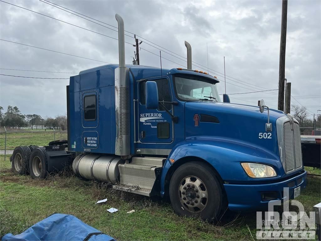 Kenworth T660 Тягачі