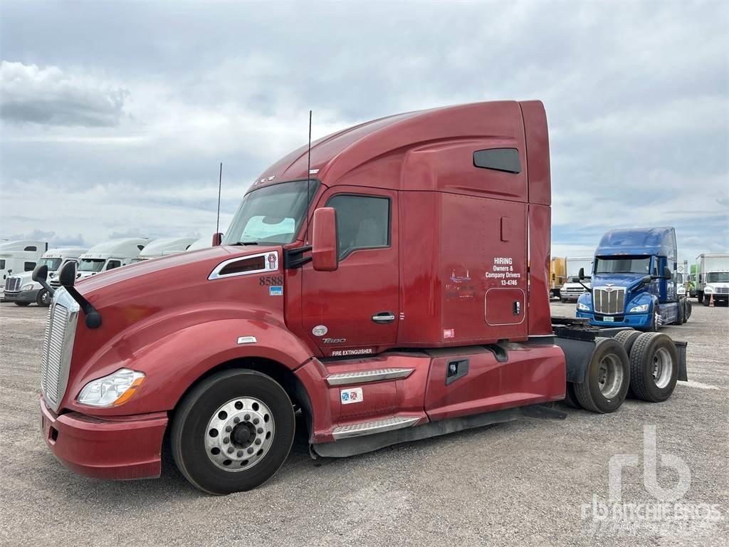Kenworth T680 Тягачі