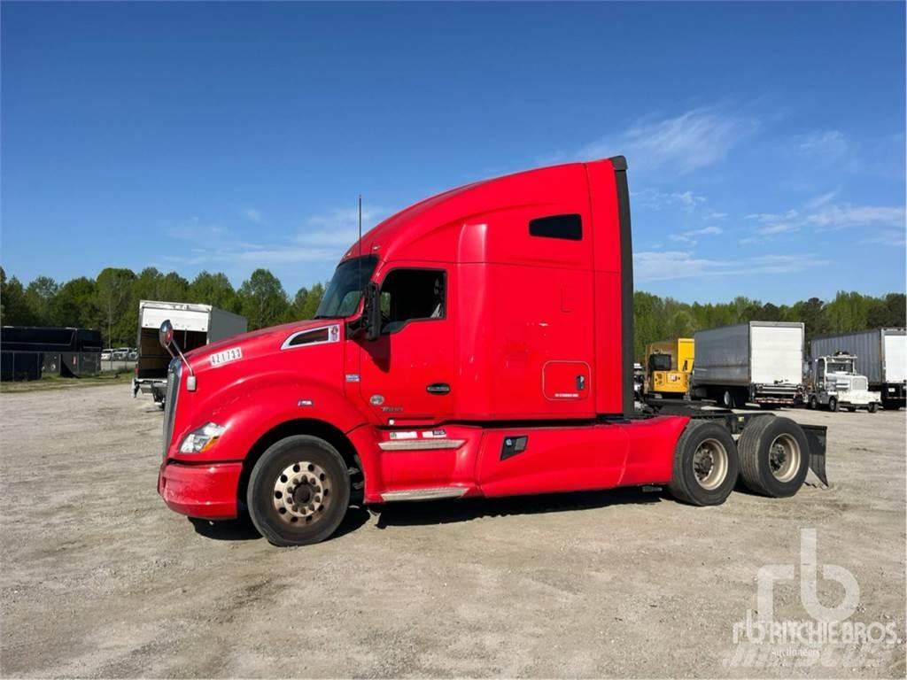 Kenworth T680 Тягачі