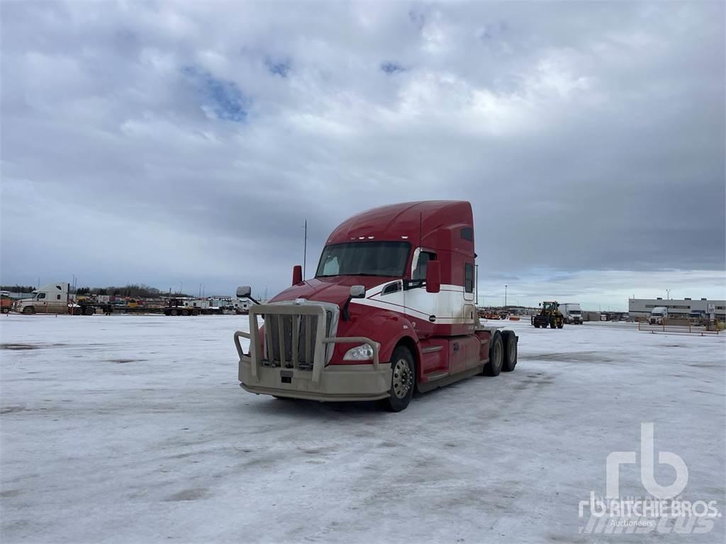 Kenworth T680 Тягачі