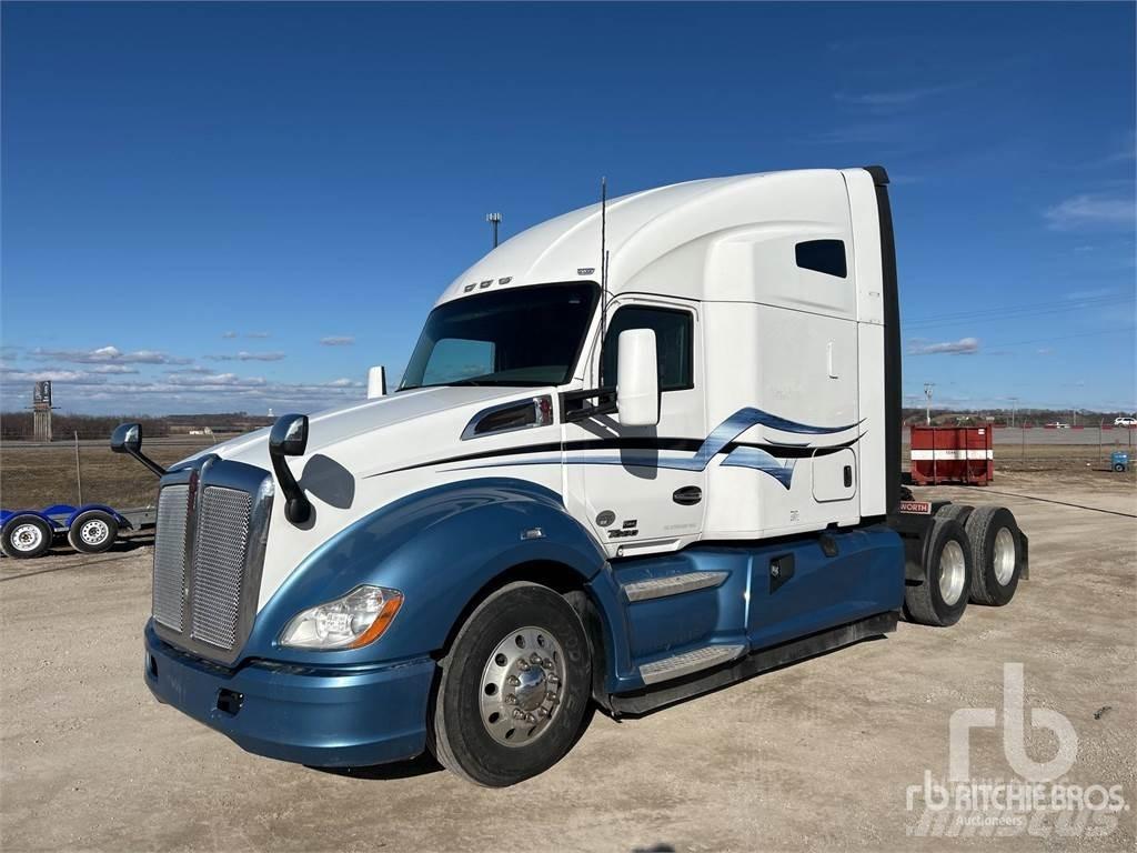Kenworth T680 Тягачі