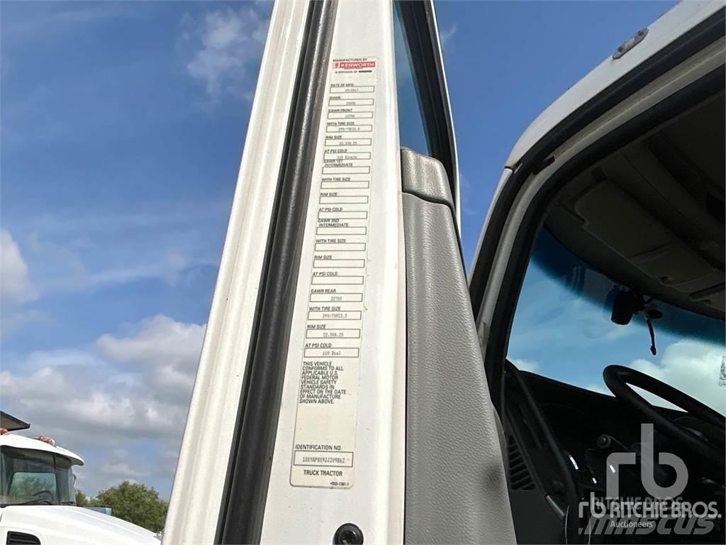 Kenworth T680 Самоскиди