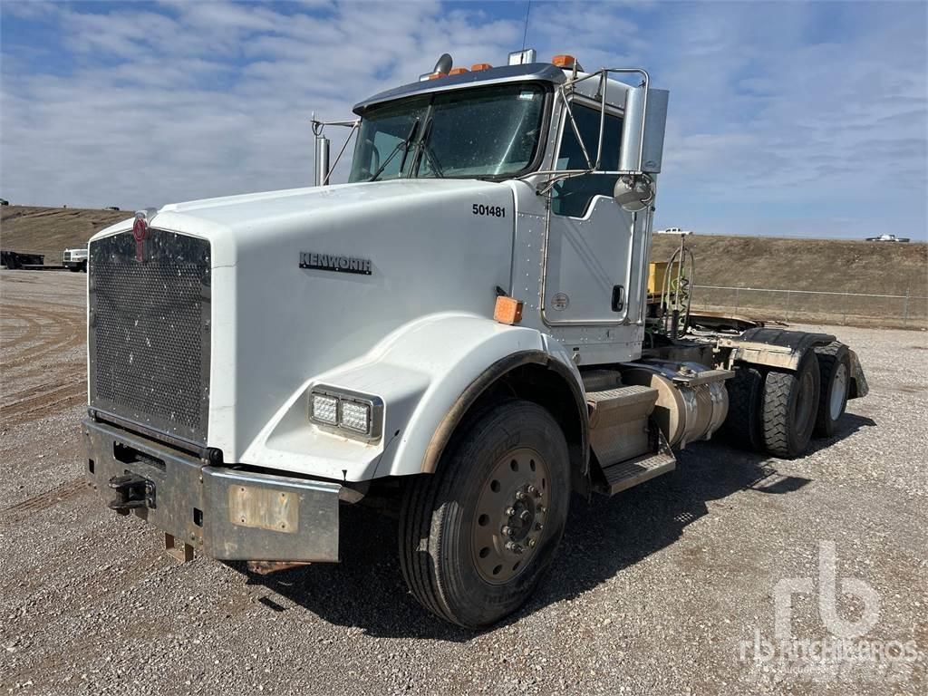 Kenworth T800 Тягачі