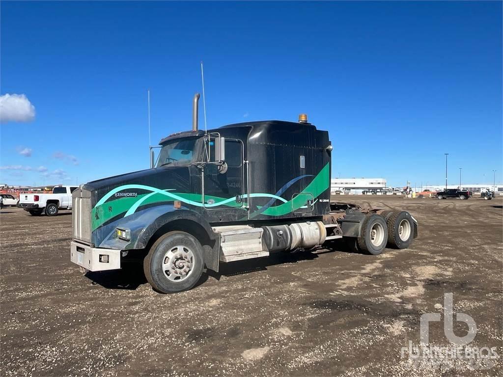 Kenworth T800 Тягачі