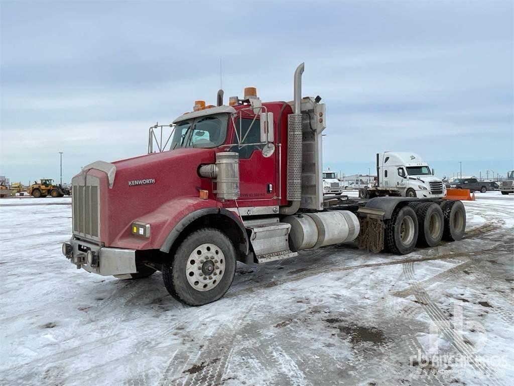 Kenworth T800 Тягачі