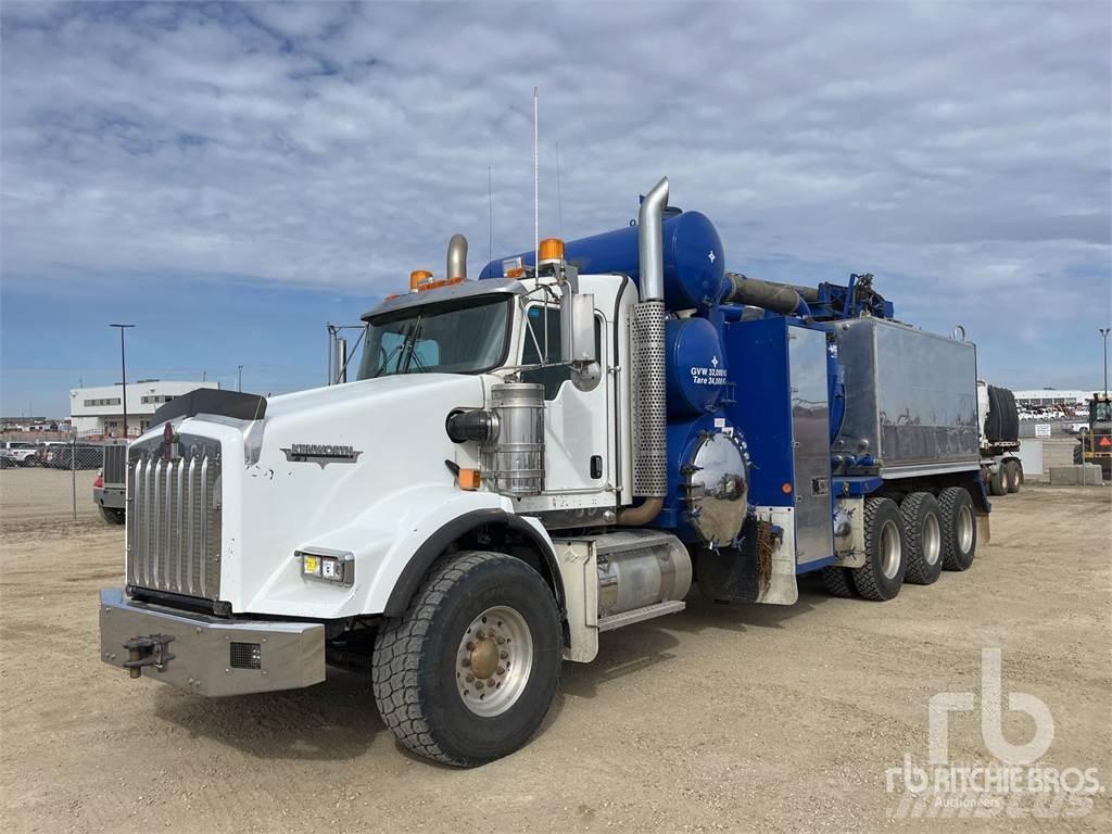 Kenworth T800 Комбі/Вакуумні вантажівки