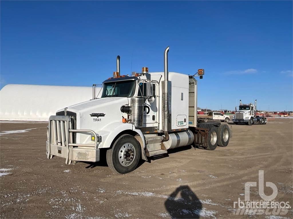 Kenworth T800 Тягачі