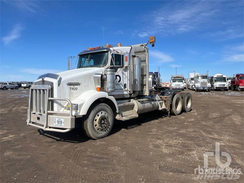 Kenworth T800 Тягачі