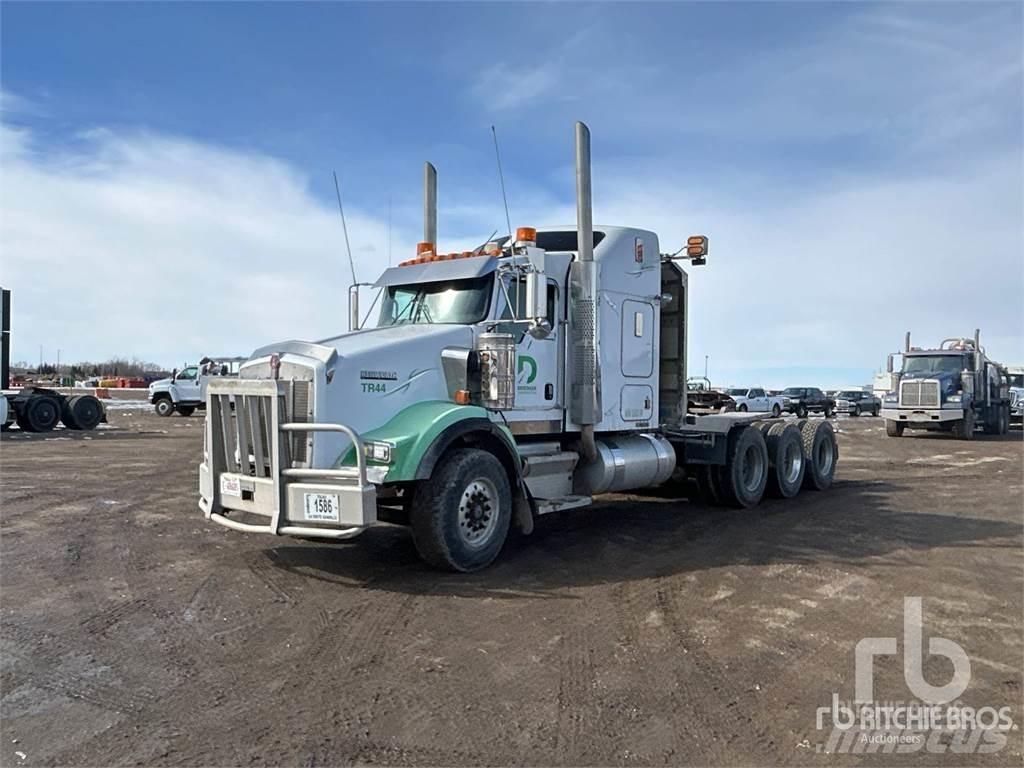 Kenworth T800 Тягачі