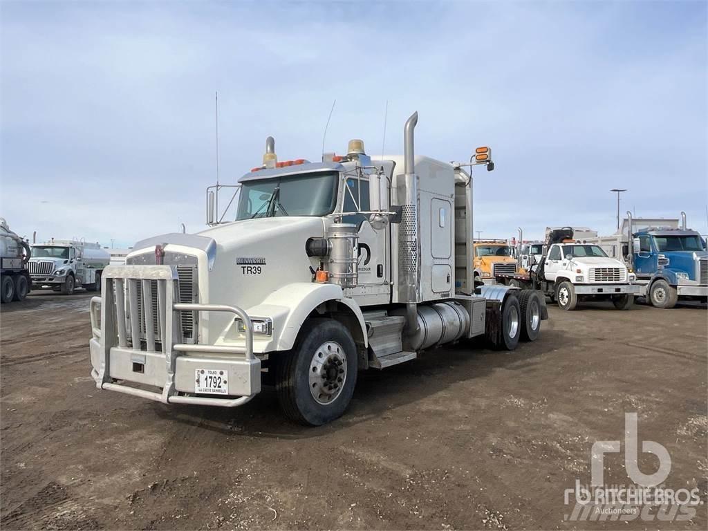 Kenworth T800 Тягачі