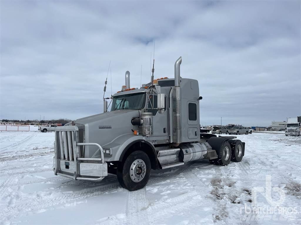 Kenworth T800 Тягачі