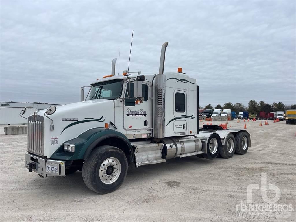 Kenworth T800 Тягачі