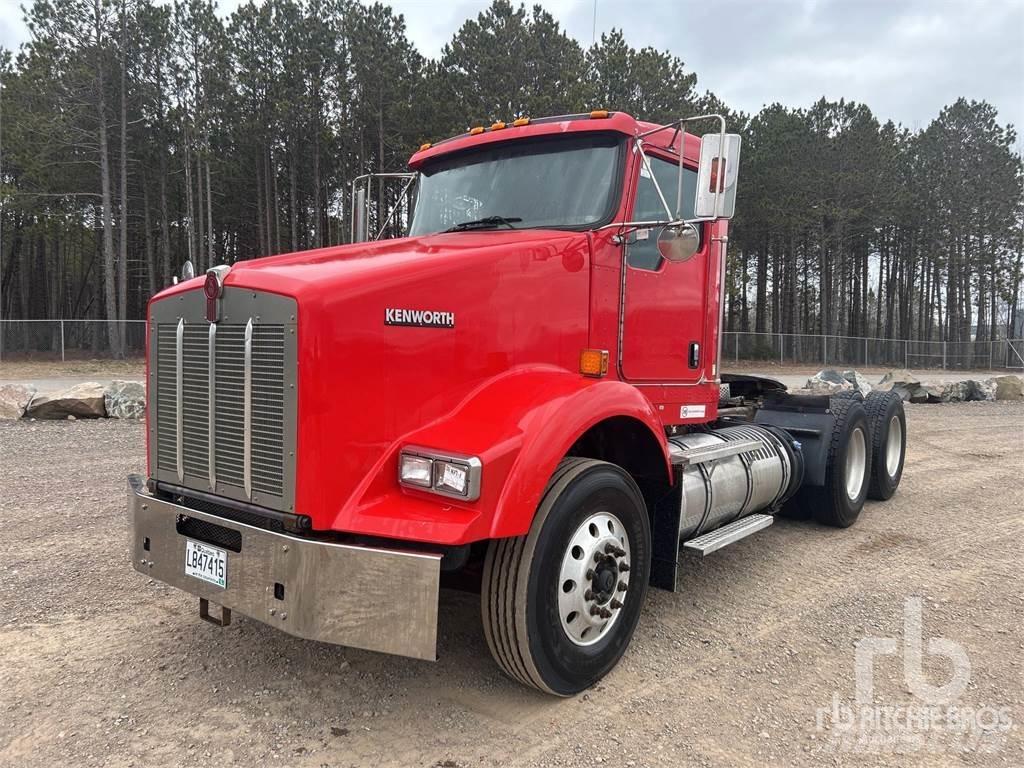 Kenworth T800 Тягачі
