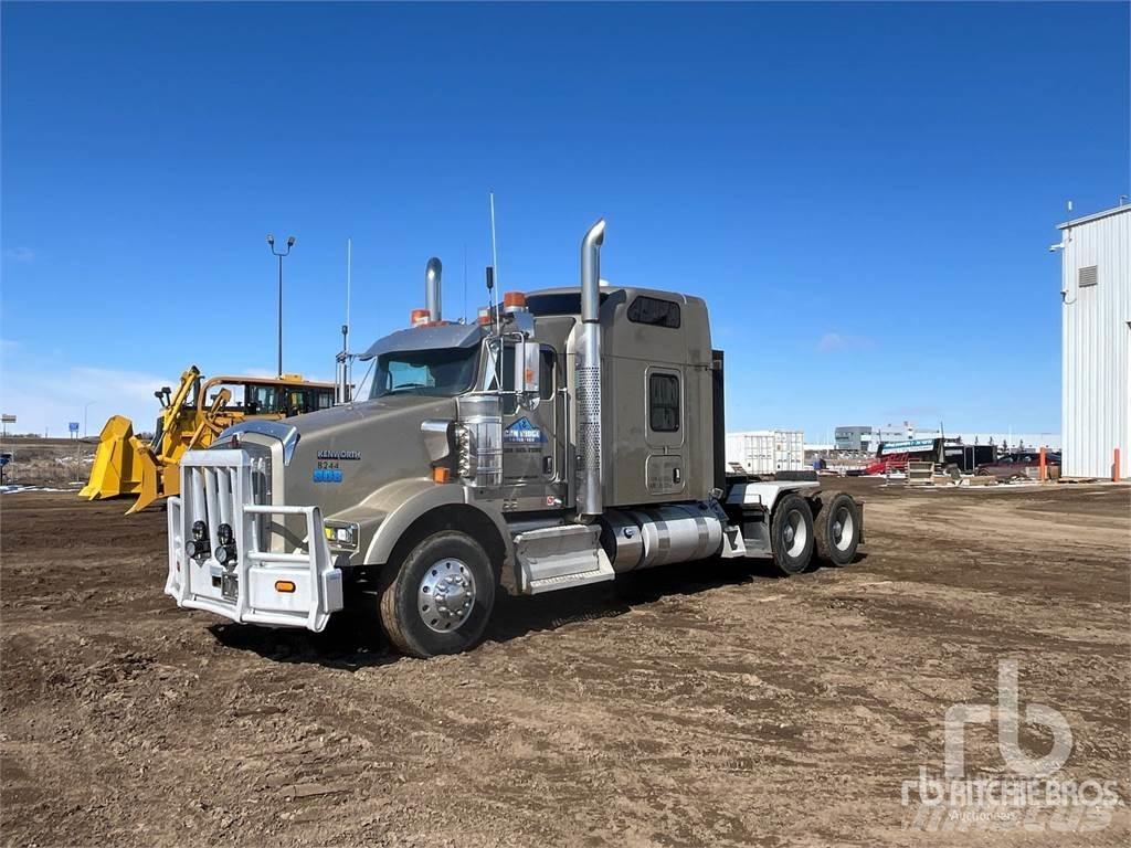Kenworth T800 Тягачі
