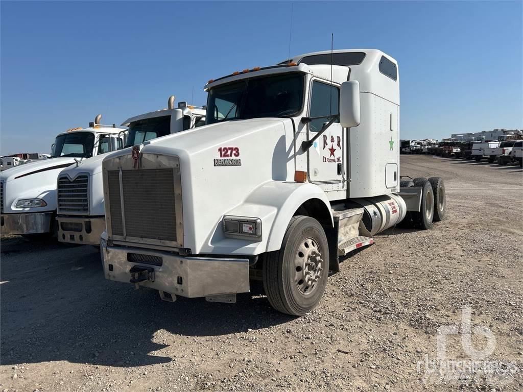 Kenworth T800 Тягачі