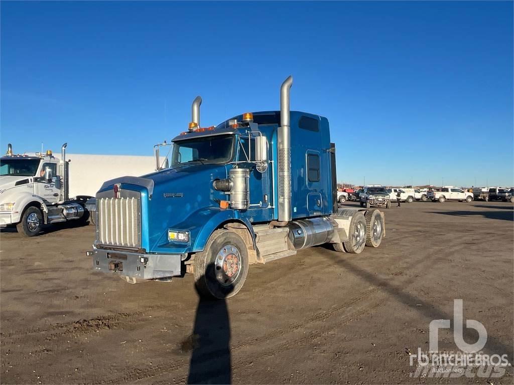 Kenworth T800 Тягачі
