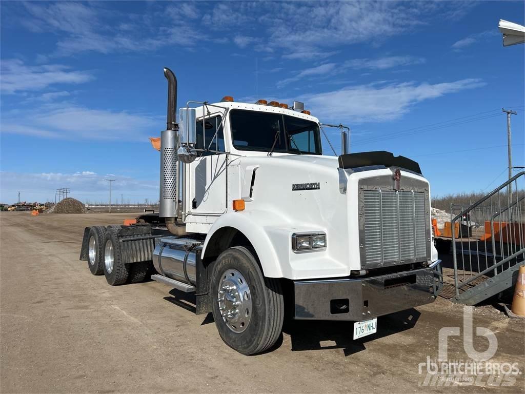 Kenworth T800 Тягачі