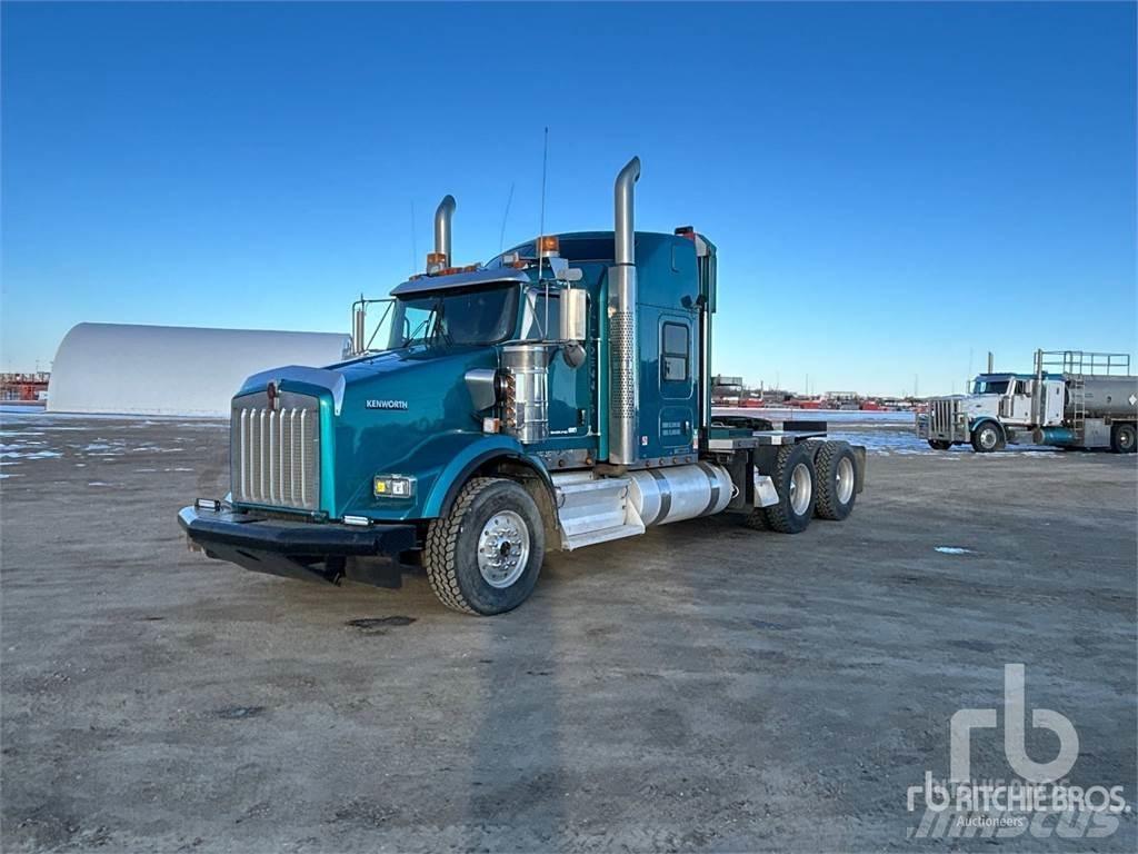 Kenworth T800 Бортові вантажівки