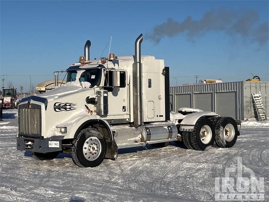 Kenworth T800 Тягачі