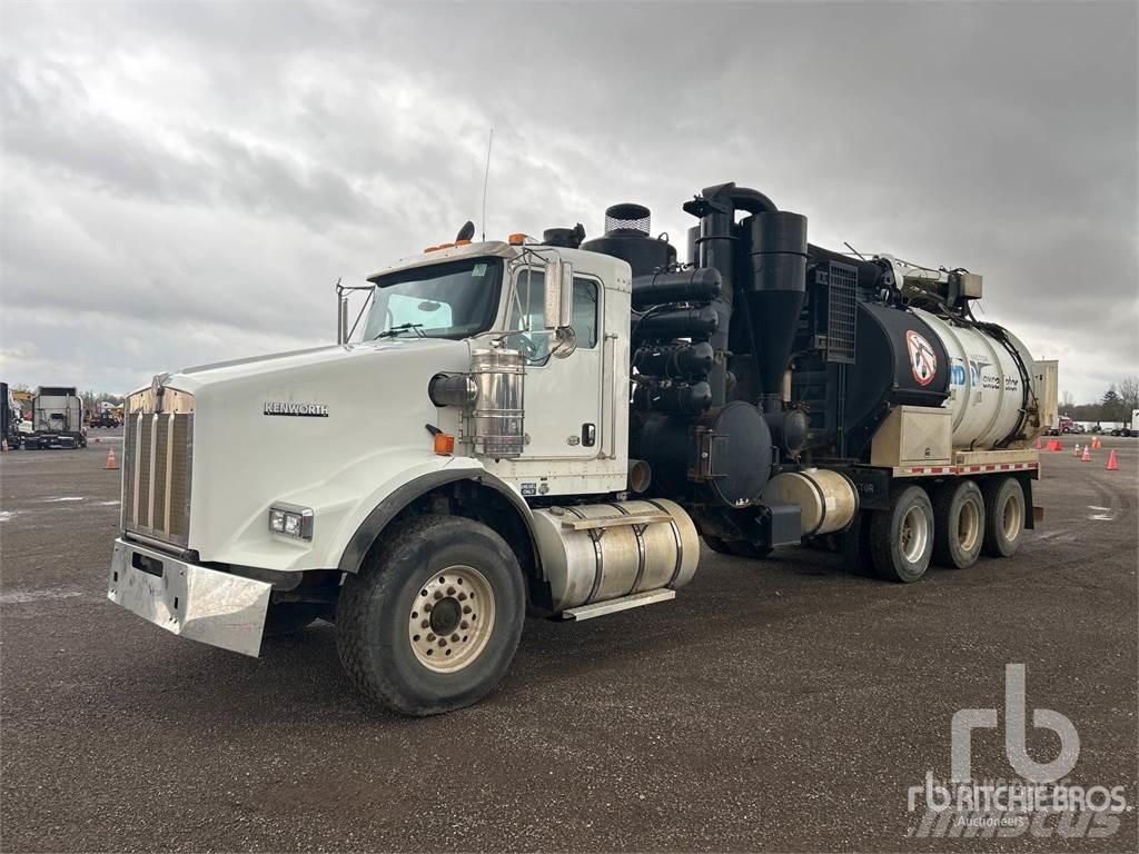 Kenworth T800 Комбі/Вакуумні вантажівки