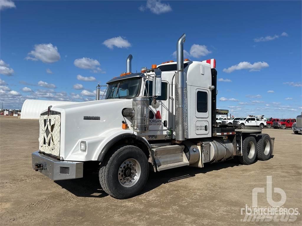 Kenworth T800 Бортові вантажівки