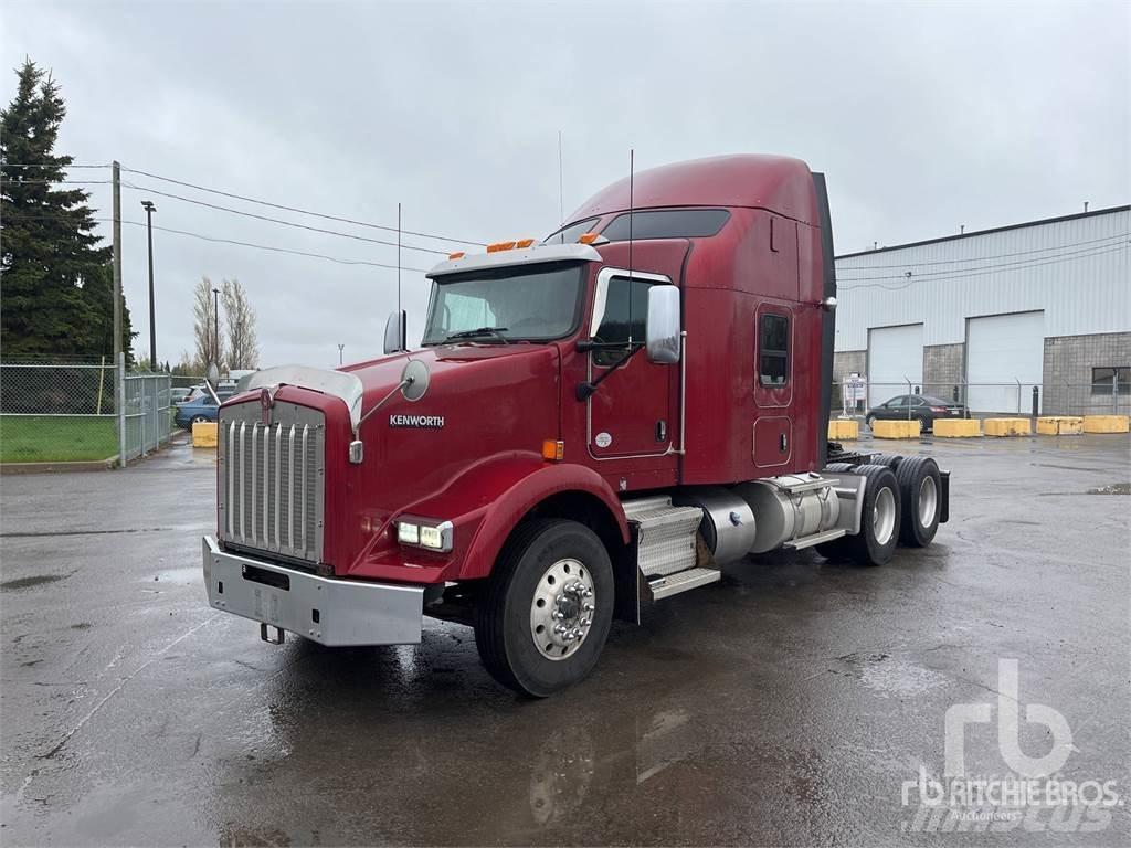Kenworth T800 Тягачі