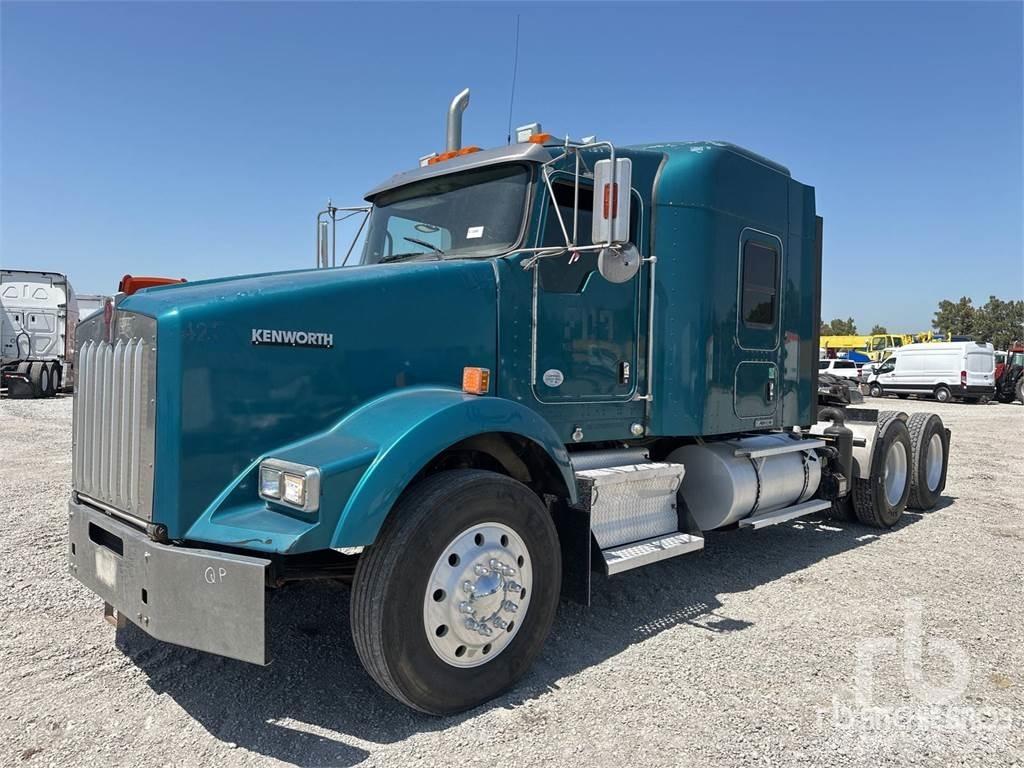 Kenworth T800 Тягачі