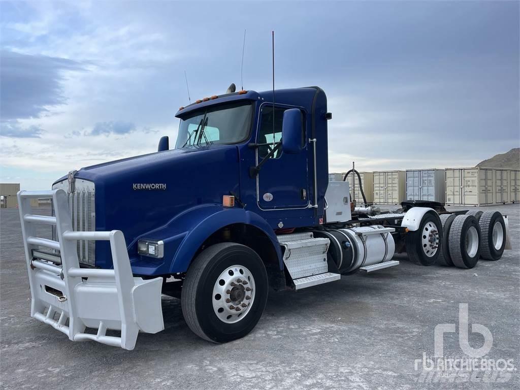Kenworth T800 Тягачі