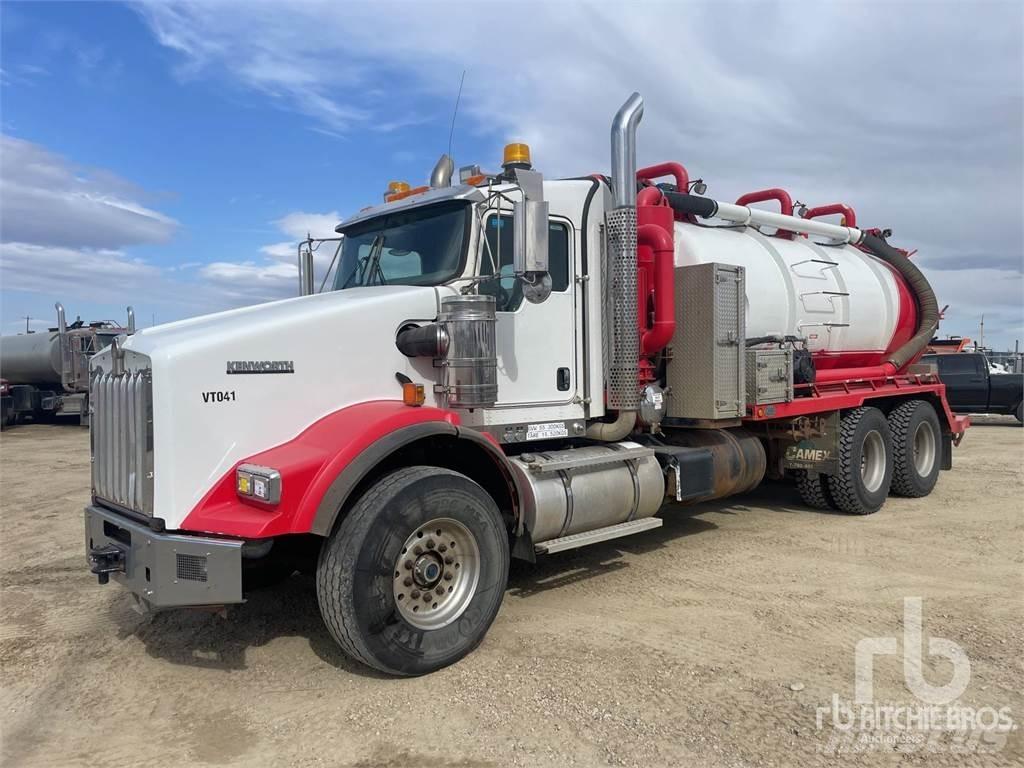 Kenworth T800 Комбі/Вакуумні вантажівки