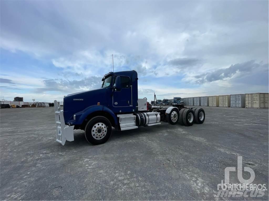Kenworth T800 Тягачі