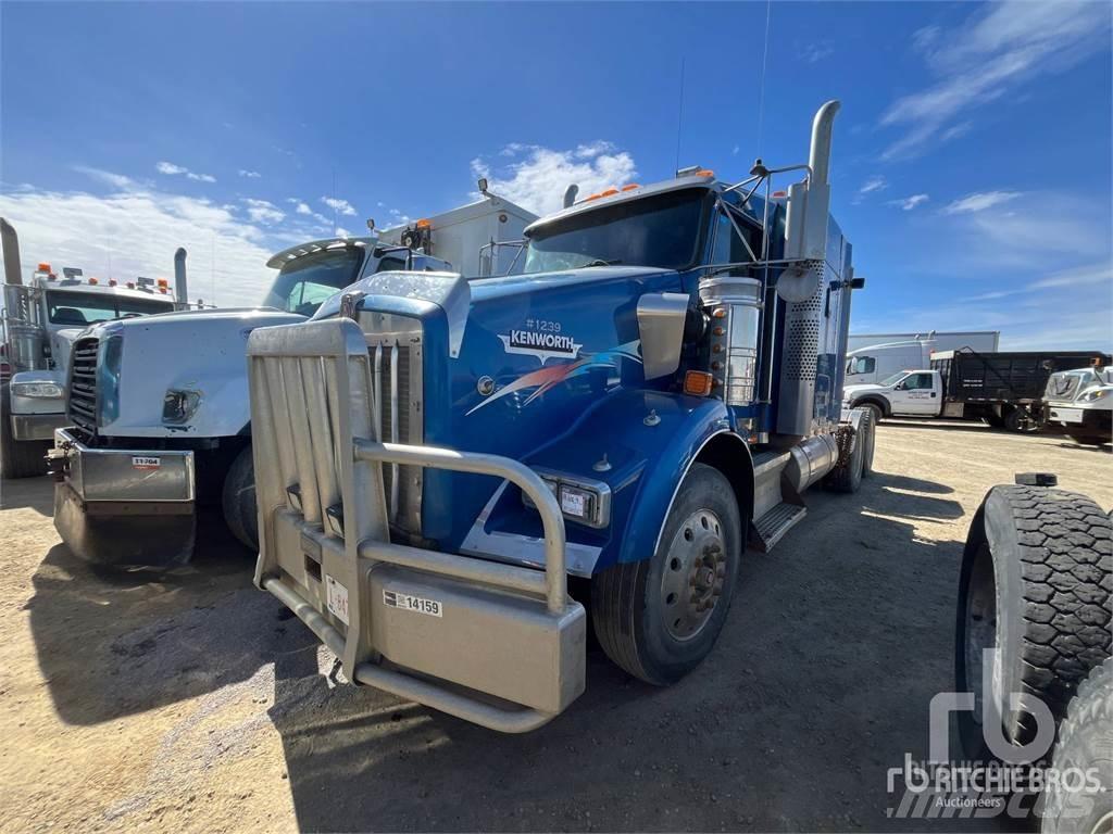 Kenworth T800 Тягачі
