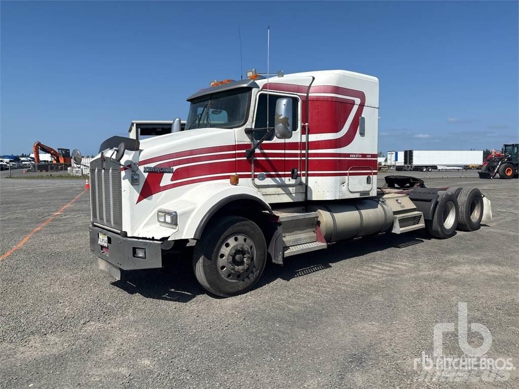 Kenworth T800 Тягачі