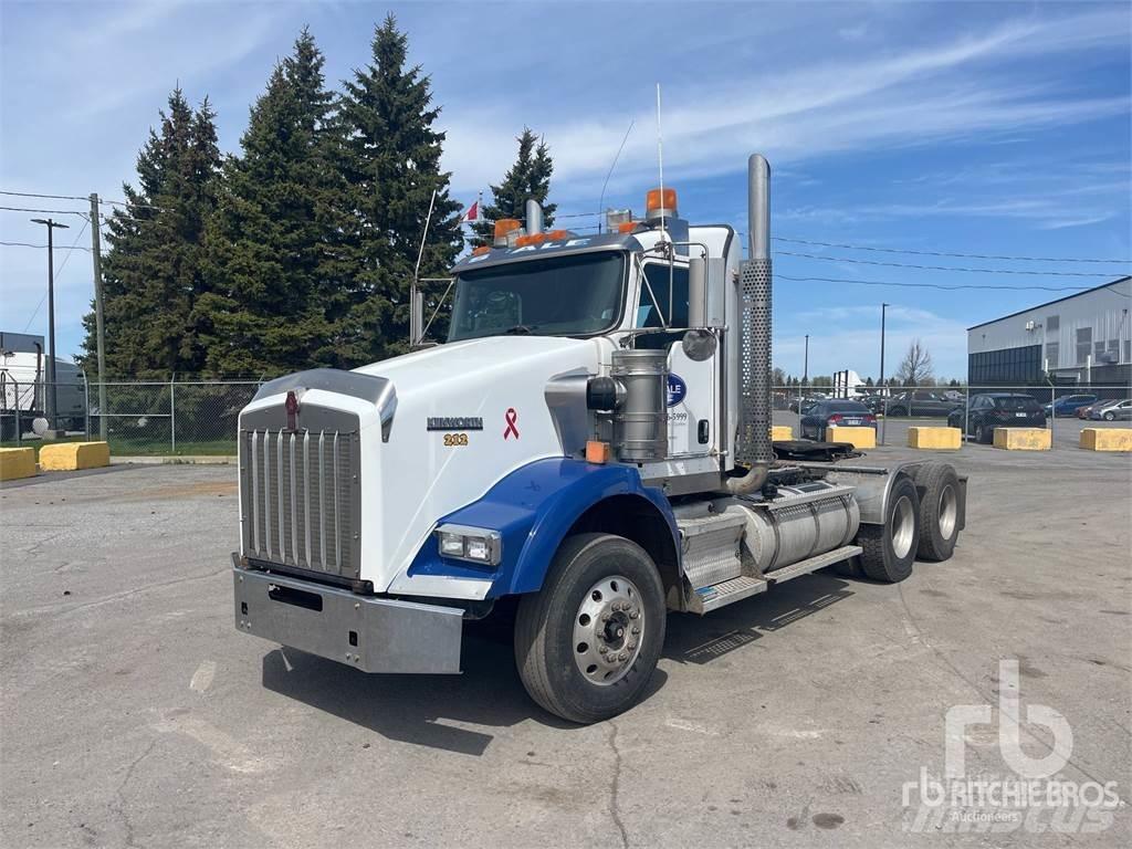 Kenworth T800 Тягачі