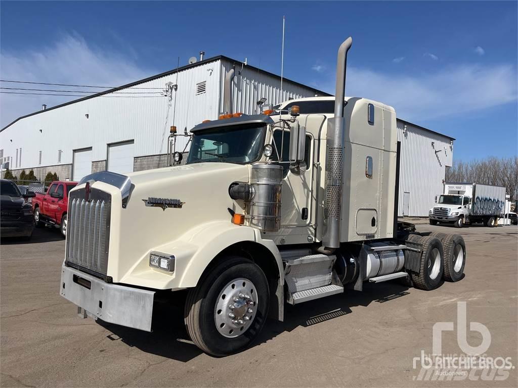 Kenworth T800 Тягачі