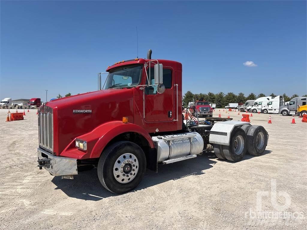 Kenworth T800 Тягачі