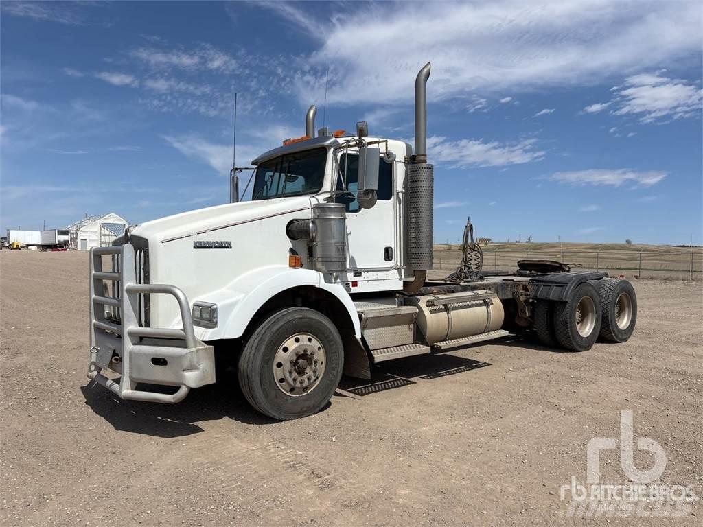 Kenworth T800 Тягачі