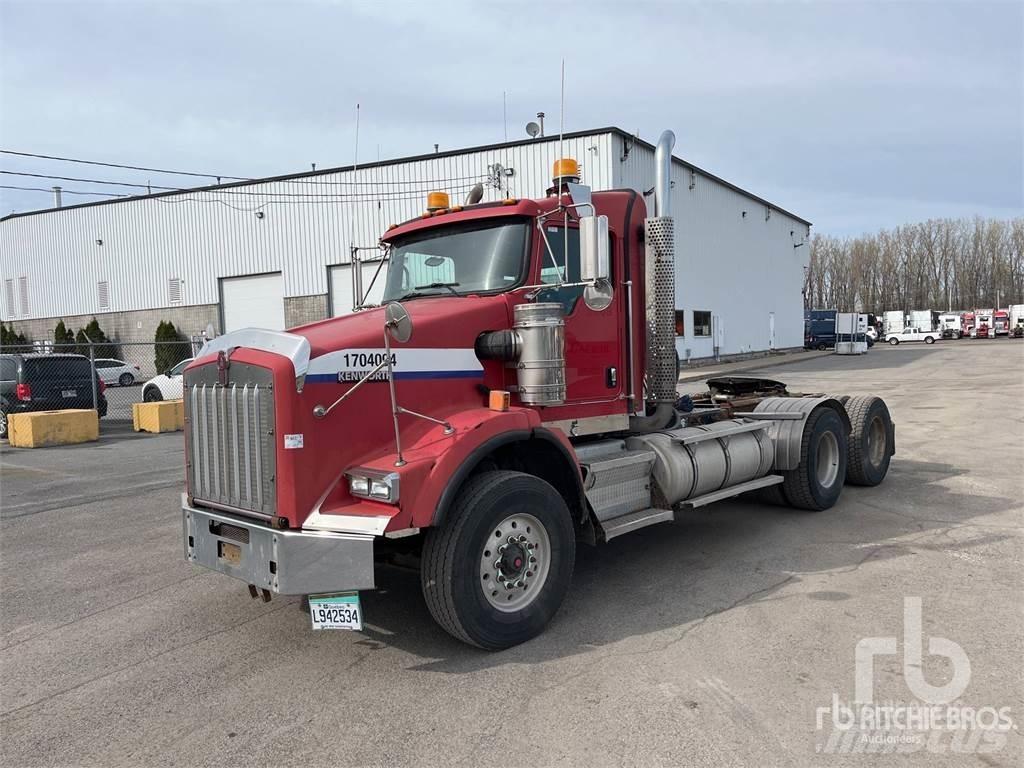 Kenworth T800 Тягачі