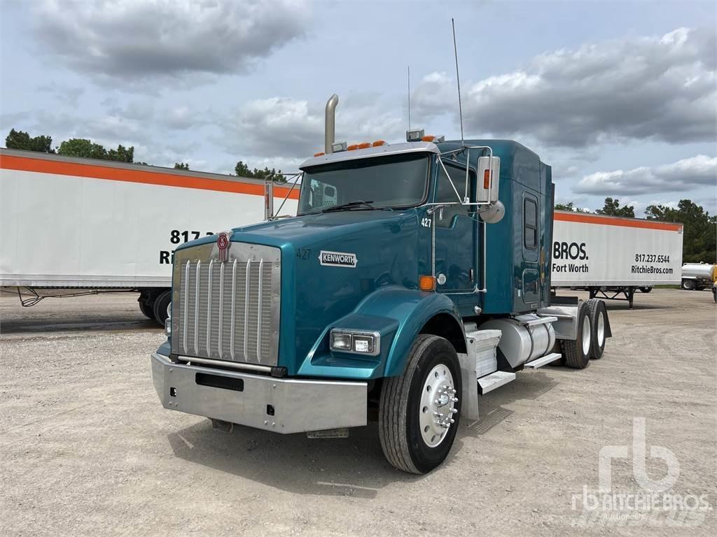 Kenworth T800 Тягачі
