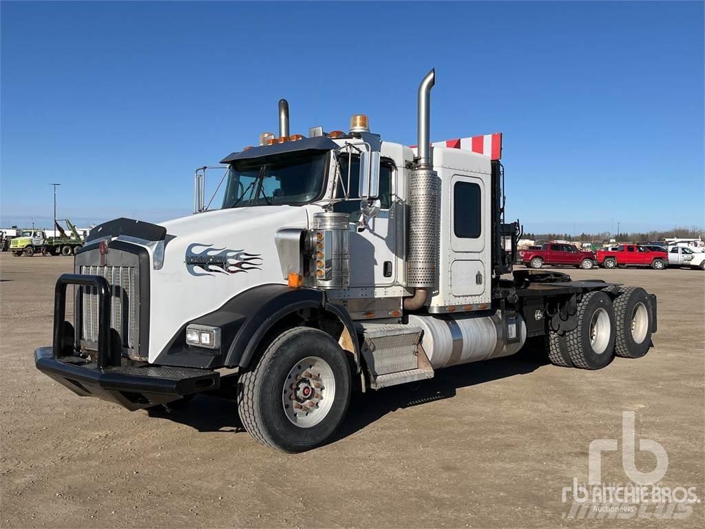 Kenworth T800B Бортові вантажівки