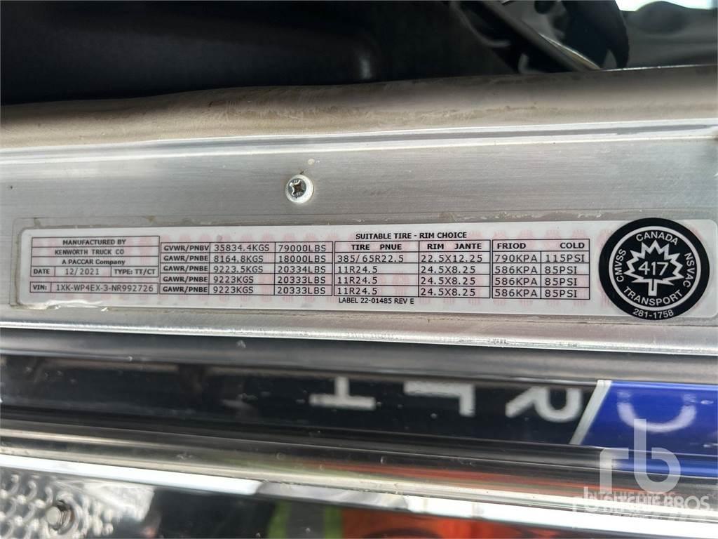 Kenworth W900 Бортові вантажівки