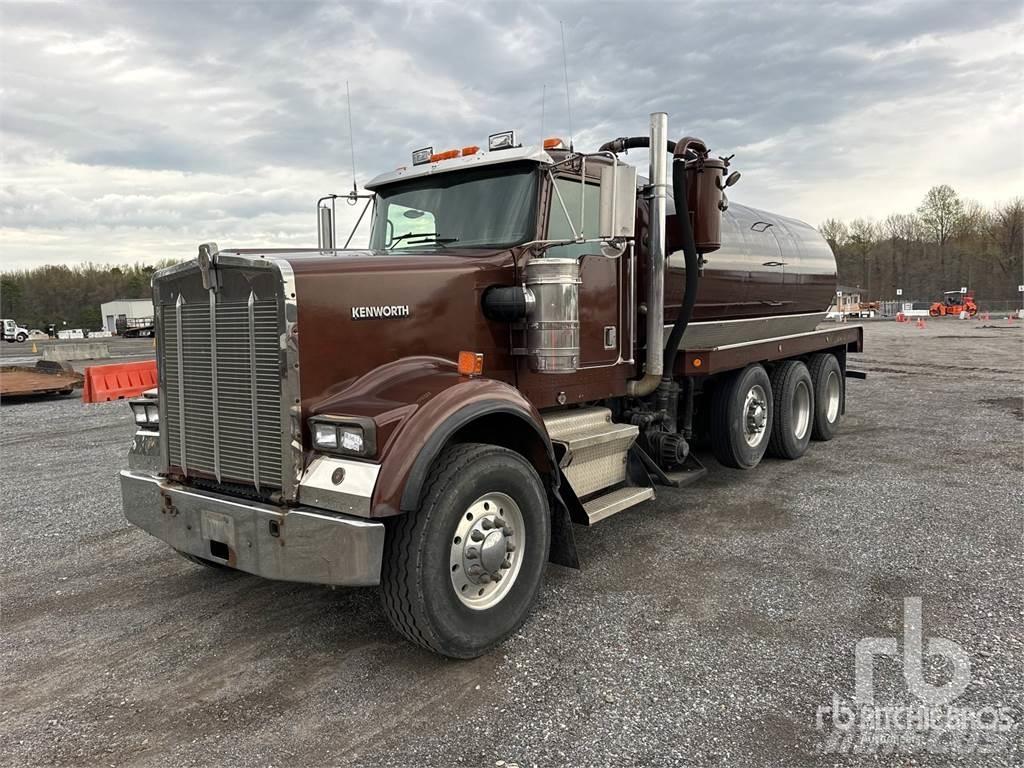 Kenworth W900B Вантажівки-цистерни