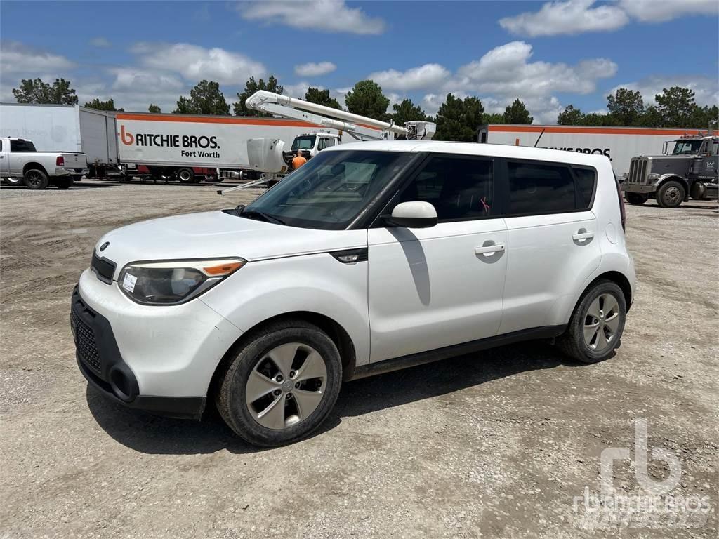 Kia SOUL Автомобілі