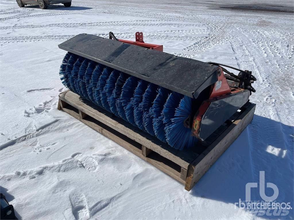 Kubota B532 Інше обладнання