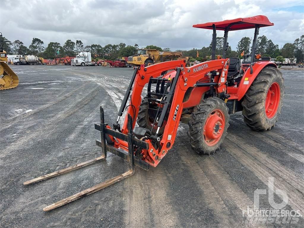 Kubota M7040SU Трактори